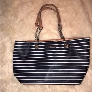 Kenneth Cole summer purse